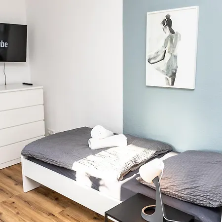 Ha-mitte 02-1 I Monteurwohnung Duo I Wlan, Bettwaesche & Handtuecher, Waschmaschine I Cosyhomes24 هاغين