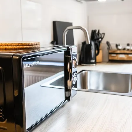 Ha-mitte 02-1 I Monteurwohnung Duo I Wlan, Bettwaesche & Handtuecher, Waschmaschine I Cosyhomes24 شقة *