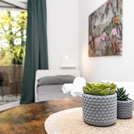 Ha-mitte 02-1 I Monteurwohnung Duo I Wlan, Bettwaesche & Handtuecher, Waschmaschine I Cosyhomes24 *